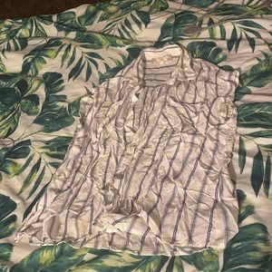 Button-Up Collared Striped Shirt (Size Small)